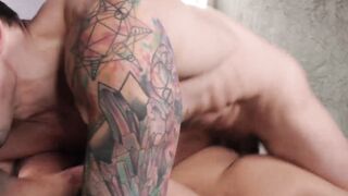 Hot tattooed jock Vincent OReilly ball licked before raw sex