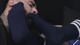 Athletic jocks worship and lick each others feet and toes