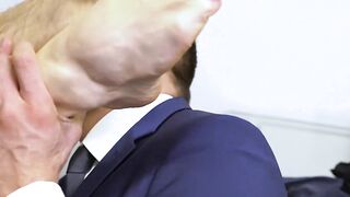 Suited gay businessman Skyy Knox worships his bosses feet