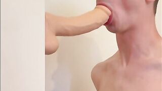Hot Felix Hanan feels himself with sex toy inside him and jerk off