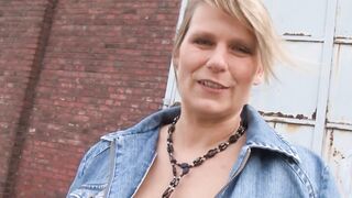 German housewife next door does sex casting for cash
