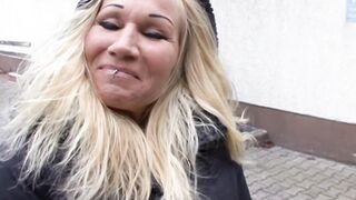 Deutsche Mutter von der Straße zum Sex überredet für Geld