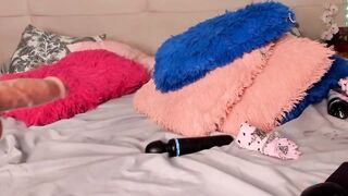 Cute Transwoman Ass Fuck Using Her Dildo Machine