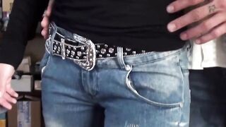 Euro amateur bitch give point of view oral sex