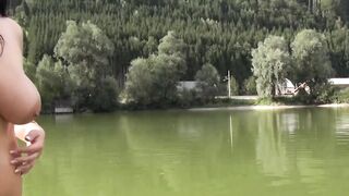 2 sexual amateurs outdoor