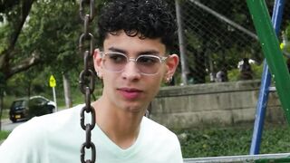 inked twink Noah Swith loves sucking young Melo princes cock