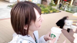 A short-cut female college school girl (22) from Kansai, a signboard women of an izakaya. An energetic women with a too incredible personality. She pretends to be a hip cowgirl SEX.