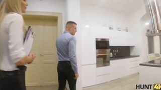HUNT4K. Smart hunter seduces slender blonde