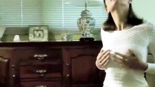 Ultra Cutie Milf Ex-Wife Rides Sybian While Husband Films