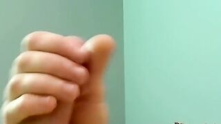 Amateur with glasses masturbates and sucked by mature gay