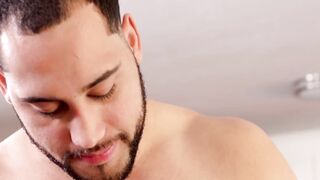 Bareback fucking with handsome gays Donte Thick and David Rose