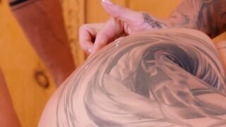 Chesty bombshell fucks a biggest dick