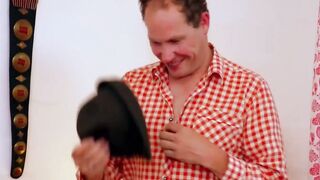 Vulgar cougar gets massive knockers cumshoted