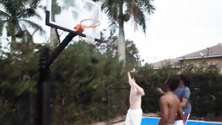 Blonde Loves Balling and Showing Off