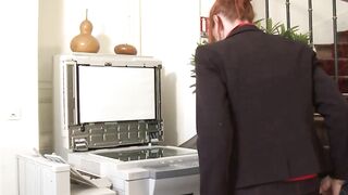 Office hot gets arse fuck