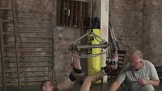 TwinkDungeon.com - Michael Wyatt gobbles up Sean Taylors fat long sword