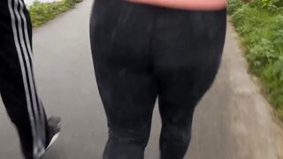 Curvy chick loves cum