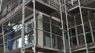 Dirty mom lusting for construction penis
