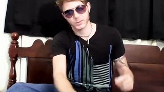 Billy da Kidd is back to share another amazing cock stroke