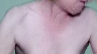 Nympho old lady taking a hugest dick