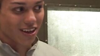 Sexy hunk David Contreras loves being a little prison bitch