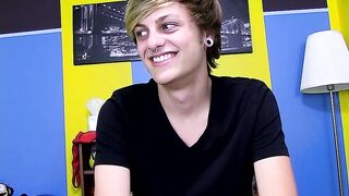 Twink Jason enjoying wanking his cock and playing with dildo