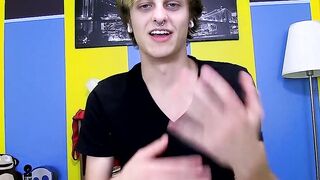 Twink Jason enjoying wanking his cock and playing with dildo