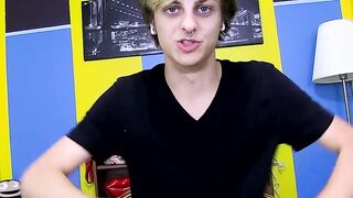Twink Jason enjoying wanking his cock and playing with dildo