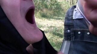 Hold my teeth let me suck you off