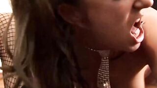 Beauties sharing a lucky stud into 3 way