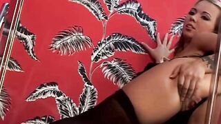 Incredible Sexy blonde hot masturbating her slick quim