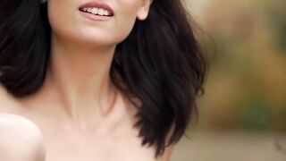 Natural beauty Sade Mare takes off her clothing and revealing her hot assets