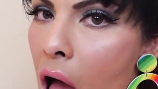 Tatted tranny jerking his hard cock while toying her ass