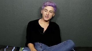 BoyObsession.com - Skyler Williams' very cute pretty boy toy play time with fun surpr