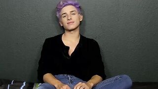 BoyObsession.com - Skyler Williams' very cute pretty boy toy play time with fun surpr