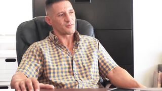 StepsonXXX.com - Gay stepson Gabe Bradshaw rimmed deep by stepdad Jax Thirio