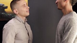 NextDoorXXX.com - Thick dicked jock bare fucks his boyfriend's tight ass