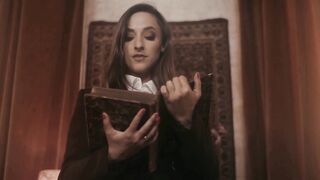 MIXEDX - Good Amirah Adara Fucks Zazie Skymm With A Strap-On Before Eating Their Cunt