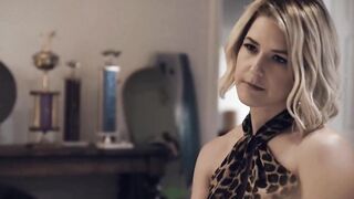 INNOCENT TABOO Stepmom Kit Mercer Volunteers Her Cunt To Cure Wounded Stepson