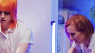 TRANSFIXED - Red Haired Transsexual Shiri Allwood & Jean Hollywood Gives Kenzie Anne Oiled Grind With Facial