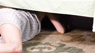 Stuck Hot Khloe Kapri Fucks With Her sexy Roommates After Receiving Help to Got Out of Under the Bed