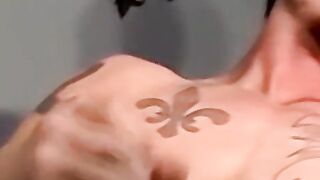 Amateur white dudes with tats love to jerk off together