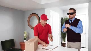 Chubby ex-wife banged! by delivery dude