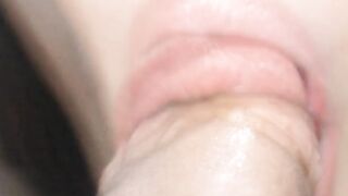 BOMBSHELL TEENIE OFFER PASSIONATE CLOSE-UP HEAD WITH CUM INSIDE MOUTH