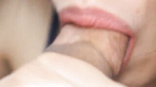 BOMBSHELL TEENIE OFFER PASSIONATE CLOSE-UP HEAD WITH CUM INSIDE MOUTH
