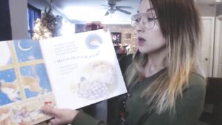 Webcam cunt with mouth Nicole Pearl Tries Reading Out Noisy