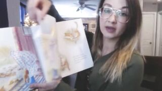 Webcam cunt with mouth Nicole Pearl Tries Reading Out Noisy