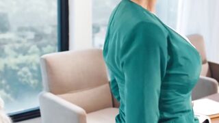 GIRLSWAY - milf Rivals Brandi Love & Reagan Foxx Scare Coworkers So They Can Fucked Inside Met Room