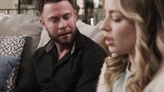 INNOCENT TABOO Anonymous Kidney Donor Seth Gamble Wants Anna Claire Clouds To PROPERLY Thank Him