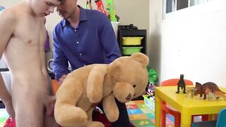 SayUncleNetwork.com - Stepdad gives stepson handjob before a threeway with a fleshlig
